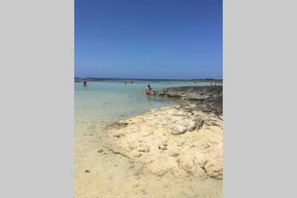 Corralejo Oasis Tamarindo Dona Laura 69B Wi Fi, Smart Tv, Portico, Piscine Apartment